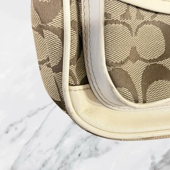 Coach Brown and Cream Crossbody Bag - Picture 4 of 13